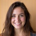 Portrait von Lea Weber, Beraterin für Familienspiele bei Würfelgarten